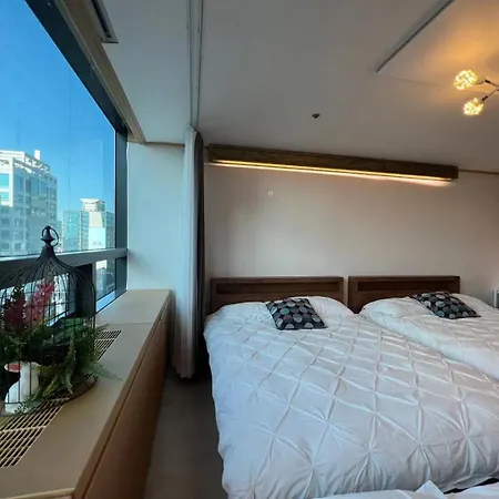 Hongdae Sub 1Min Apartment Seoul Exterior photo