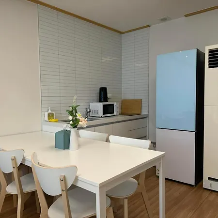 Hongdae Sub 1Min Apartment Seoul Exterior photo