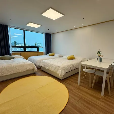 Hongdae Sub 1Min Apartment Seoul Exterior photo