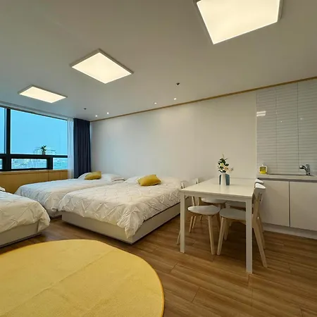 Hongdae Sub 1Min Apartment Seoul Exterior photo